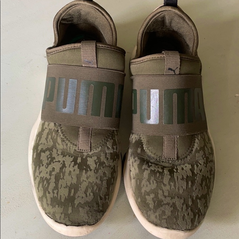 Puma Tennis shoes
